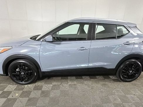Used 2023 Nissan Kicks SV FWD image 5