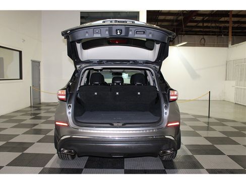 Used 2018 Nissan Murano Platinum w/ Cargo Package image 21