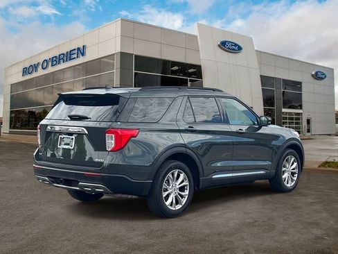 Certified 2024 Ford Explorer XLT w/ Equipment Group 202A AWD/4WD image 5