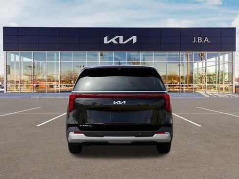 New 2026 Kia Carnival EX FWD image 5