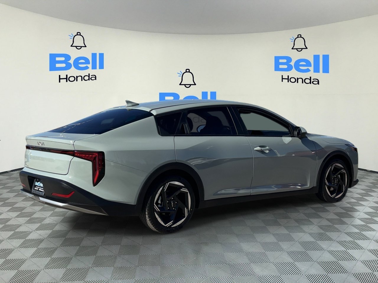 Used 2025 Kia K4 EX FWD image 4
