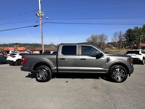 Used 2023 Ford F150 XL w/ STX Appearance Package image 4