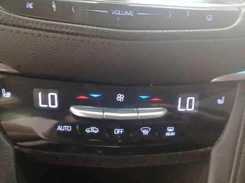 Used 2019 Cadillac XT5 Luxury FWD image 30