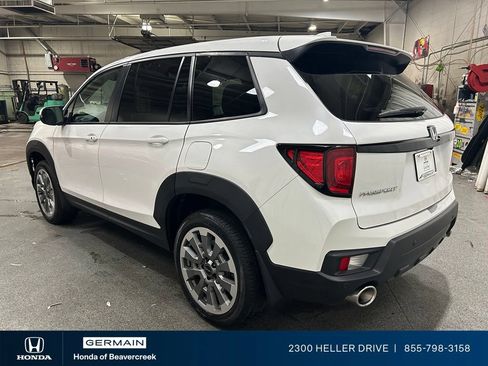 Used 2025 Honda Passport EX-L image 6
