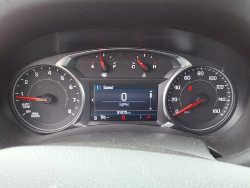 Used 2022 GMC Terrain SLE w/ Driver Convenience Package image 18