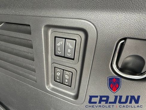 New 2026 Chevrolet Traverse RS w/ LPO, Floor Liner Package FWD image 27
