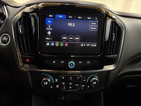 Used 2023 Chevrolet Traverse RS AWD/4WD image 48