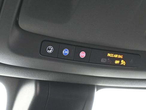 Used 2021 Chevrolet Suburban LT image 22