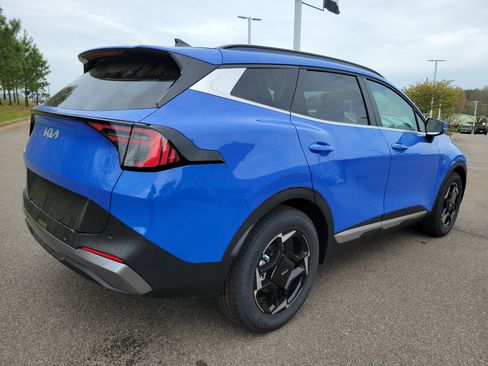New 2026 Kia Sportage EX image 25