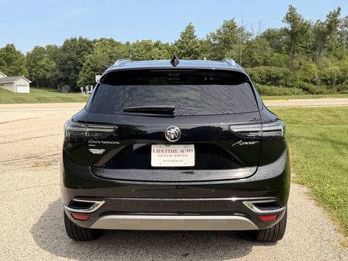 Used 2023 Buick Envision Avenir AWD/4WD image 4