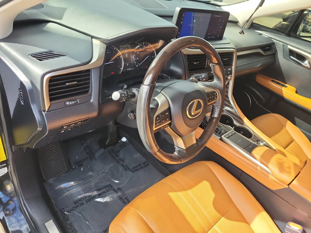Used 2021 Lexus RX 350L Luxury w/ Accessory Package AWD/4WD image 7