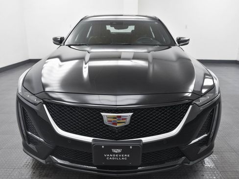 Used 2023 Cadillac CT5 Sport image 2