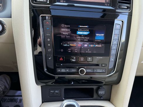 Used 2021 INFINITI QX80 Luxe w/ All-Season Package AWD/4WD image 20