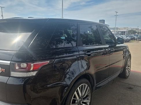 Used 2014 Land Rover Range Rover Sport HSE image 24