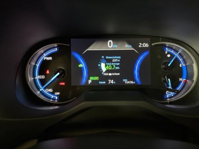 Used 2025 Toyota RAV4 LE AWD/4WD image 17