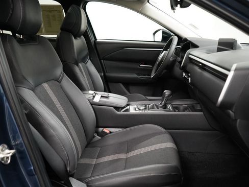 Used 2025 MAZDA CX-50 AWD 2.5 S w/ Premium Package image 22