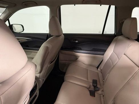Used 2019 Honda Pilot EX-L image 39