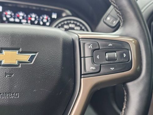 Used 2023 Chevrolet Silverado 3500 High Country AWD/4WD image 31