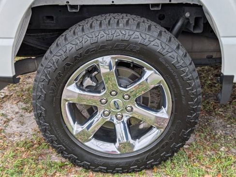 Used 2023 Ford F150 Lariat w/ Equipment Group 502A High image 24