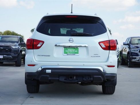 Used 2018 Nissan Pathfinder Platinum image 8