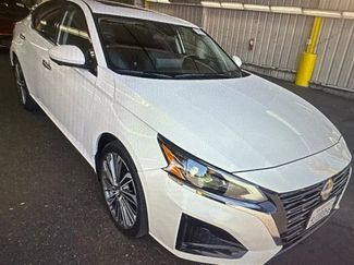 Used 2023 Nissan Altima 2.5 SL AWD/4WD video 1