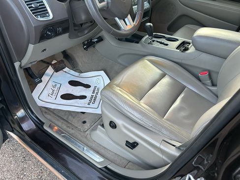 Used 2012 Dodge Durango Crew w/ Leather Interior Group image 10