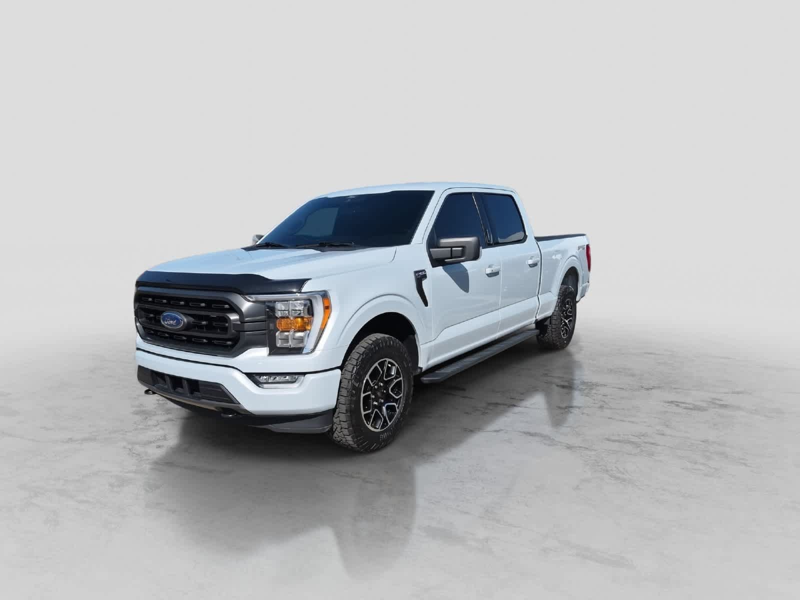 Used 2021 Ford F150 XLT w/ Equipment Group 302A High AWD/4WD image 4