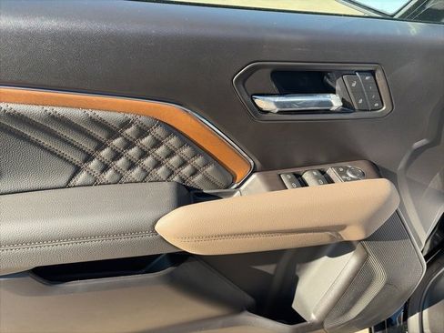 New 2026 GMC Canyon Denali image 16