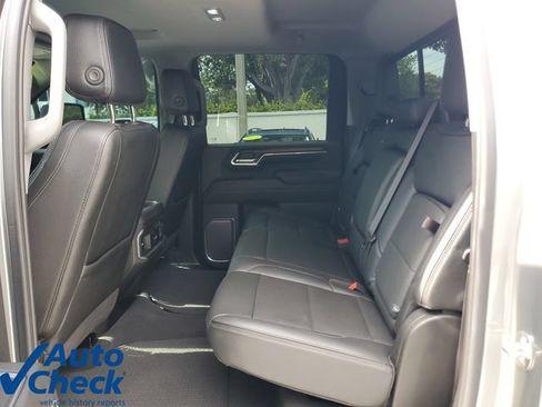 Used 2024 GMC Sierra 2500 Denali w/ Denali Reserve Package AWD/4WD image 11