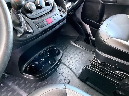 Used 2021 RAM ProMaster 3500 image 16