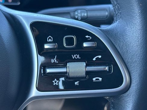 Used 2019 Mercedes-Benz A 220 image 21