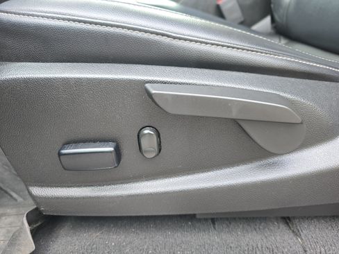 Used 2022 Chevrolet Colorado ZR2 AWD/4WD image 22