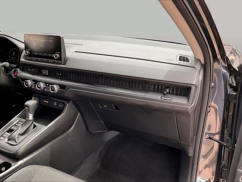 Used 2025 Honda CR-V LX image 18