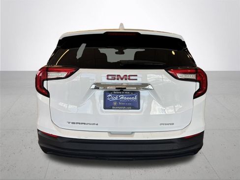 Used 2024 GMC Terrain SLE AWD/4WD image 8