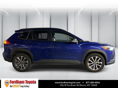 Certified 2025 Toyota Corolla Cross XLE AWD/4WD image 2