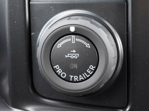 New 2026 Ford F250 Platinum AWD/4WD image 16