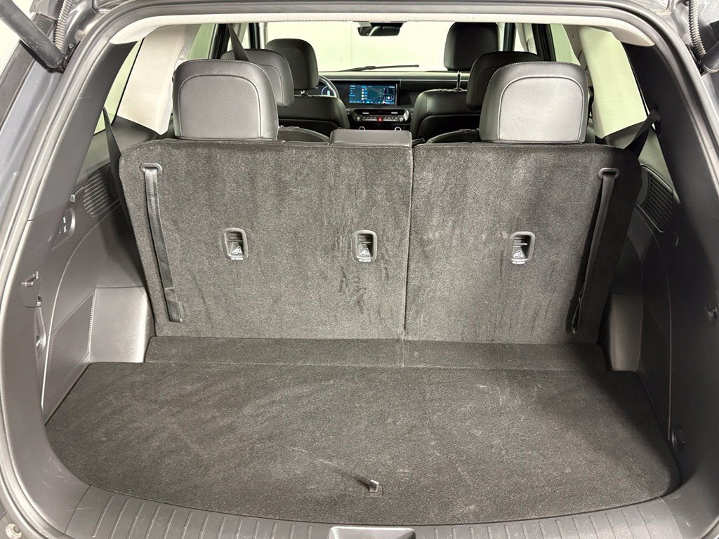 Used 2026 Hyundai Palisade SEL FWD image 36