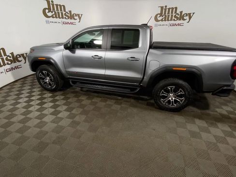 Used 2023 GMC Canyon AT4 w/ Technology Package AWD/4WD image 5