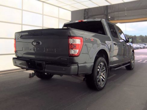 Used 2022 Ford F150 XL w/ STX Appearance Package RWD image 4