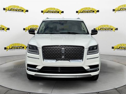 Used 2021 Lincoln Navigator Reserve w/ Luxury Package image 8