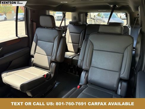 Used 2025 GMC Yukon XL Denali AWD/4WD image 31