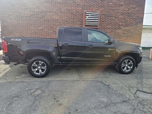 Used 2018 Chevrolet Colorado Z71 AWD/4WD image 6