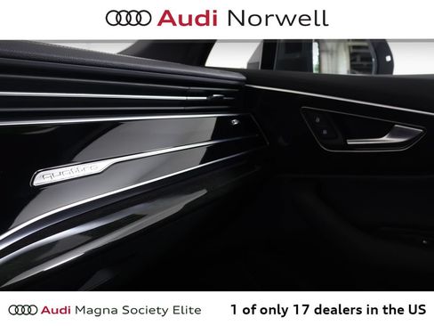 Used 2024 Audi Q7 2.0T Premium w/ Convenience Package AWD/4WD image 7