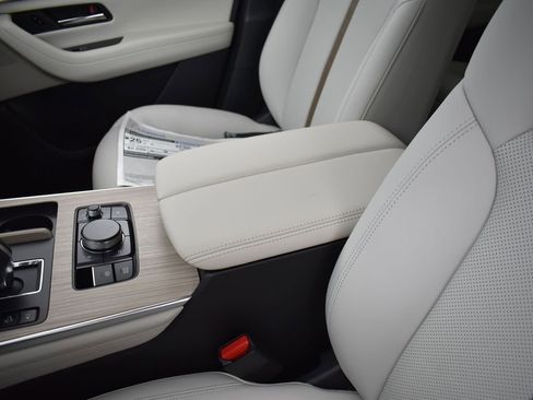 New 2026 MAZDA CX-90 3.3 Turbo S w/ Premium Package image 13