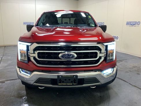 Certified 2021 Ford F150 XLT w/ Equipment Group 302A High image 8