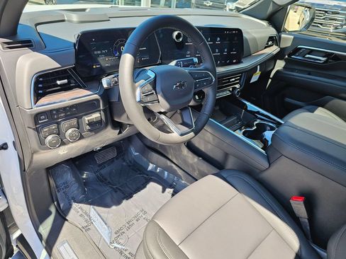 New 2026 Chevrolet Tahoe Z71 w/ Comfort Package AWD/4WD image 22
