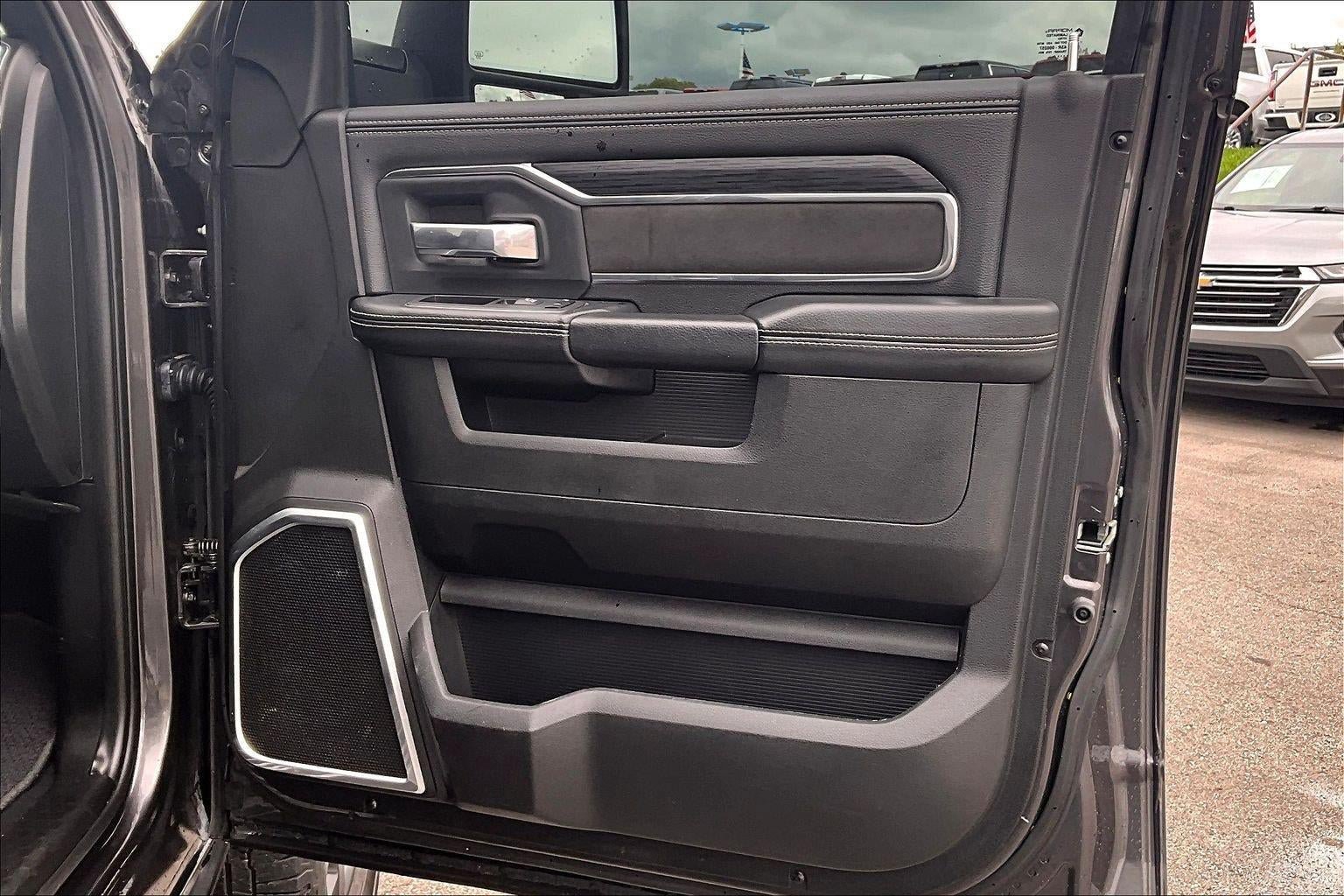 Used 2024 RAM 2500 Laramie w/ Night Edition AWD/4WD image 23