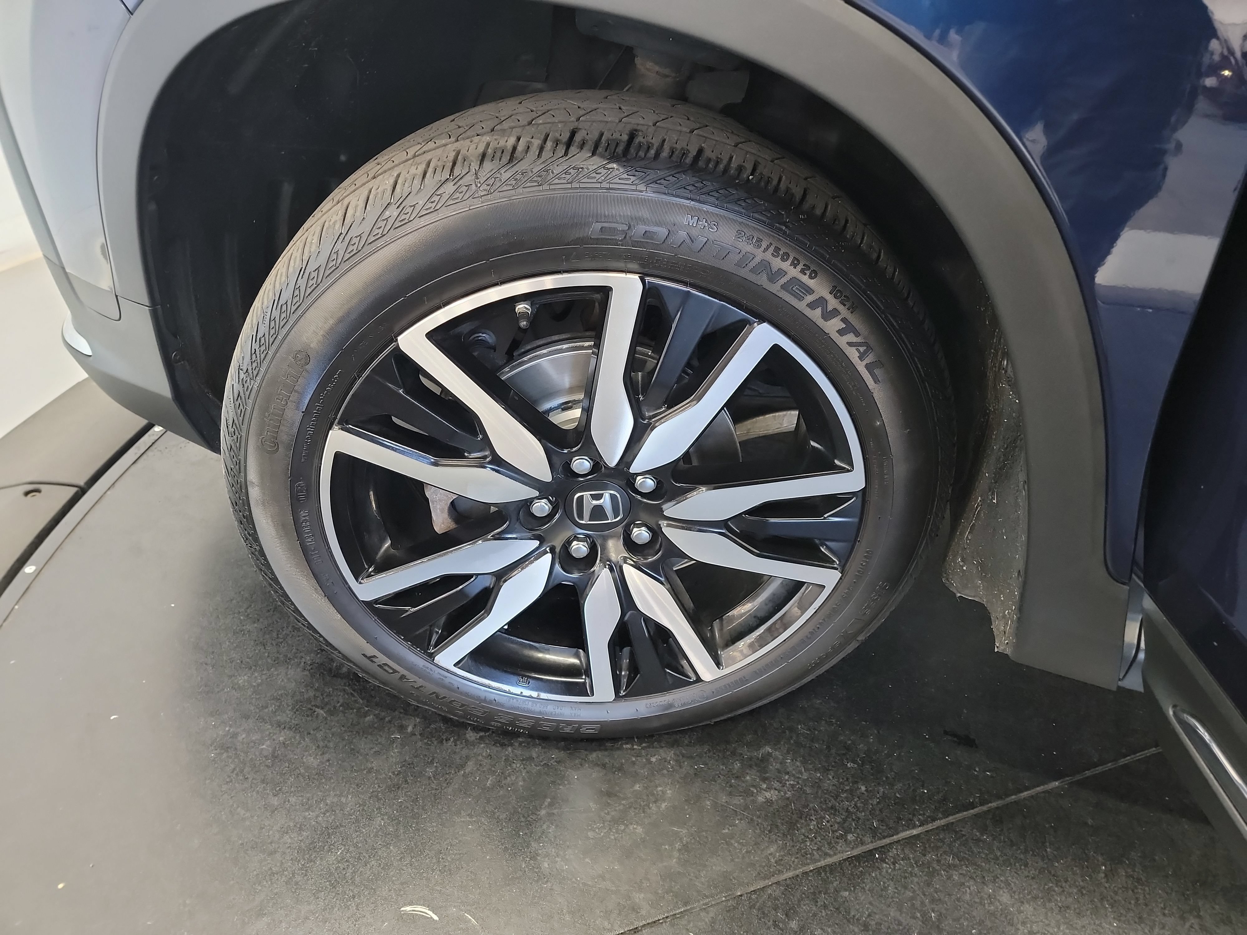 Used 2020 Honda Pilot Touring image 30