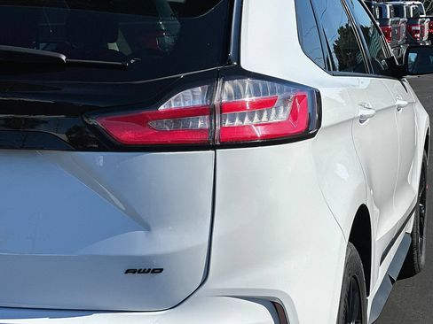 New 2024 Ford Edge SE w/ Black Appearance Package AWD/4WD image 27