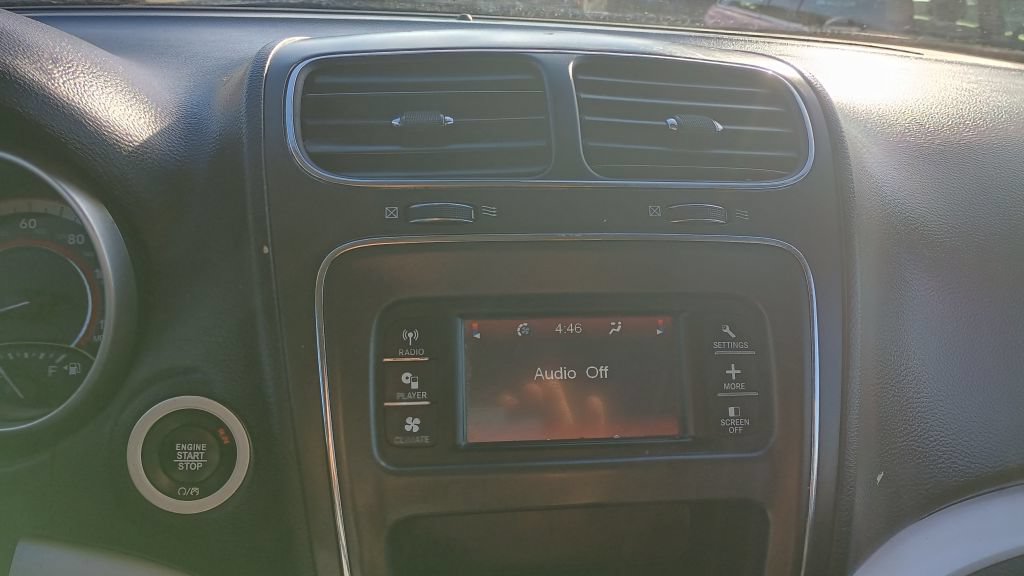 Used 2020 Dodge Journey SE FWD image 12